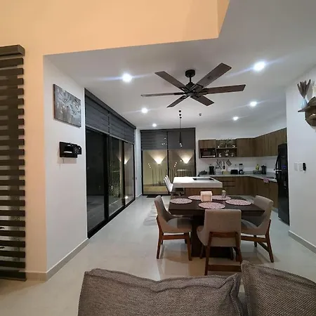 Residencia En Merida, Yucatan